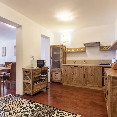 Snowwhite アパート *